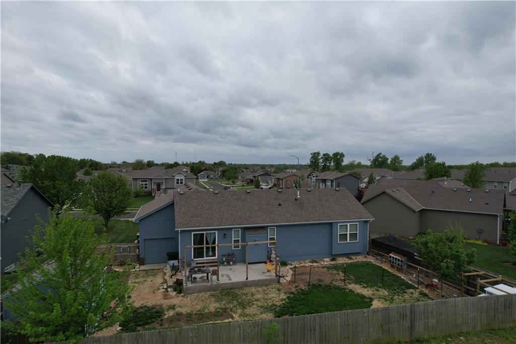 21650 West Wilson Street Spring Hill, KS 66083 - Photo 33 of 35