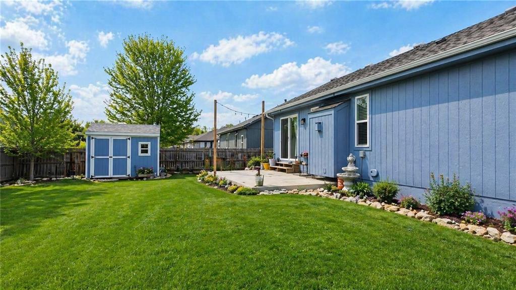 21650 West Wilson Street Spring Hill, KS 66083 - Photo 4 of 35