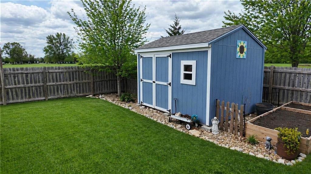 21650 West Wilson Street Spring Hill, KS 66083 - Photo 5 of 35