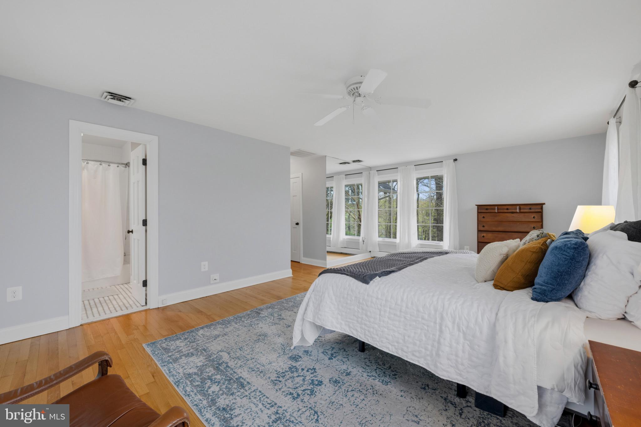 14111 Longnecker Road Glyndon, MD 21136 - Photo 20 of 51 Spacious bedroom with serene views.