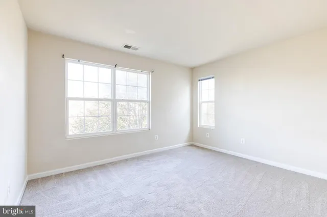 $2,750 | 23216 Observation Drive, Unit 2261, Clarksburg, MD 20871