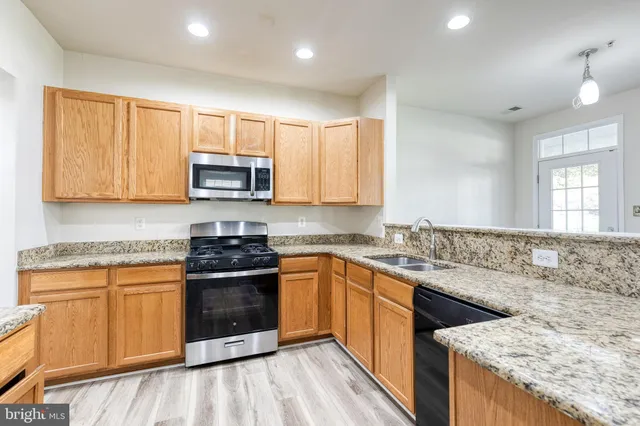 $2,750 | 23216 Observation Drive, Unit 2261, Clarksburg, MD 20871