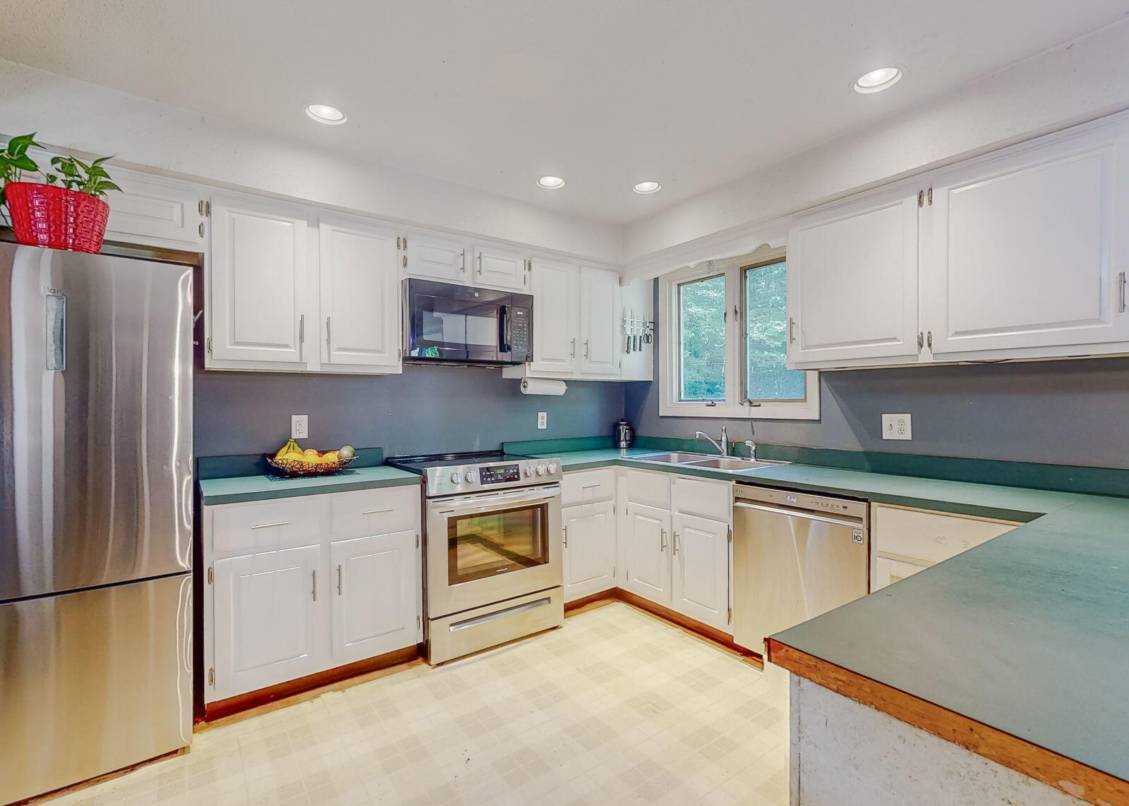 65 Everett Road Poland, ME 04274 - Photo 6 of 34 65EverettRd-Poland-06