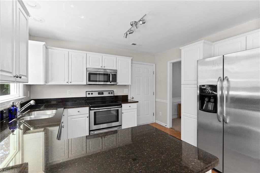 2230 Riley Forest Drive Winston-Salem, NC 27127 - Photo 12 of 25 Granite Counters