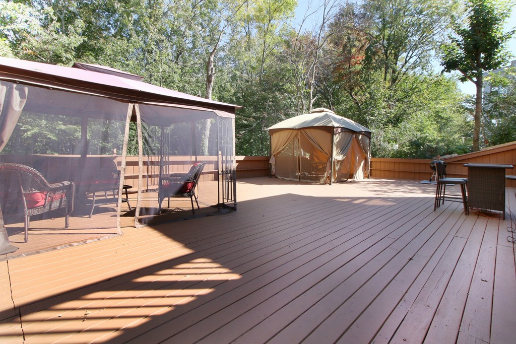 49 Edgemere Road Quincy, MA 02169 - Photo 29 of 30 Gallery Image 29