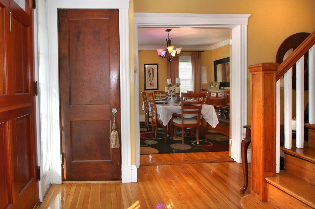 49 Edgemere Road Quincy, MA 02169 - Photo 5 of 30 Gallery Image 5