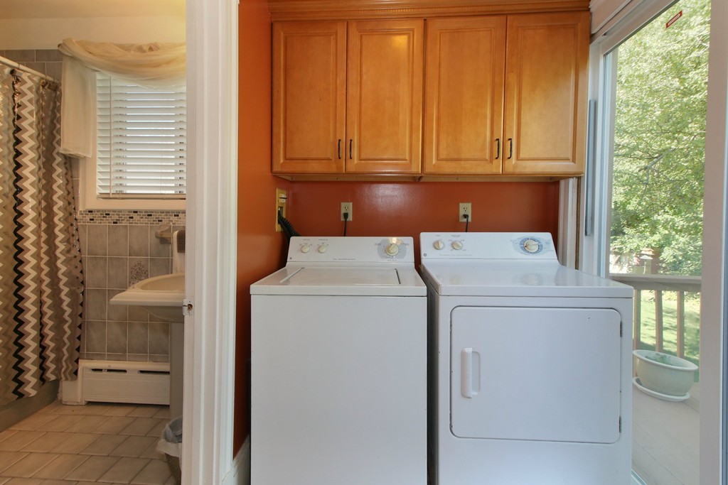49 Edgemere Road Quincy, MA 02169 - Photo 10 of 30 Gallery Image 10