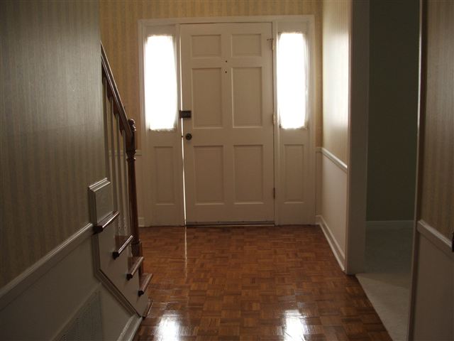 206 Foxcroft Road Greenville, SC 29615 - Photo 6 of 20 Gallery Image 6