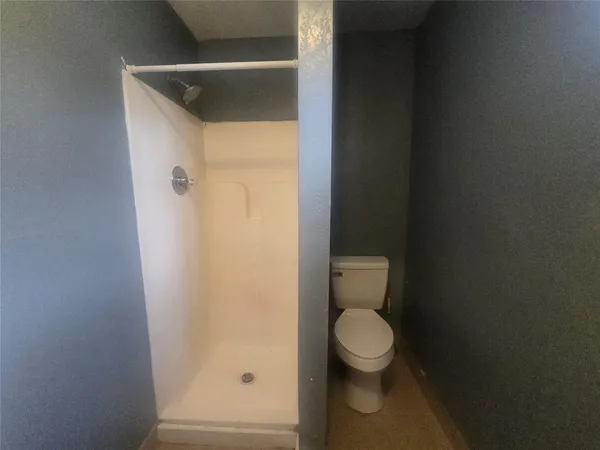 $800 | 4902 Farm To Market Road 1765, Unit 5, Texas City, TX 77591