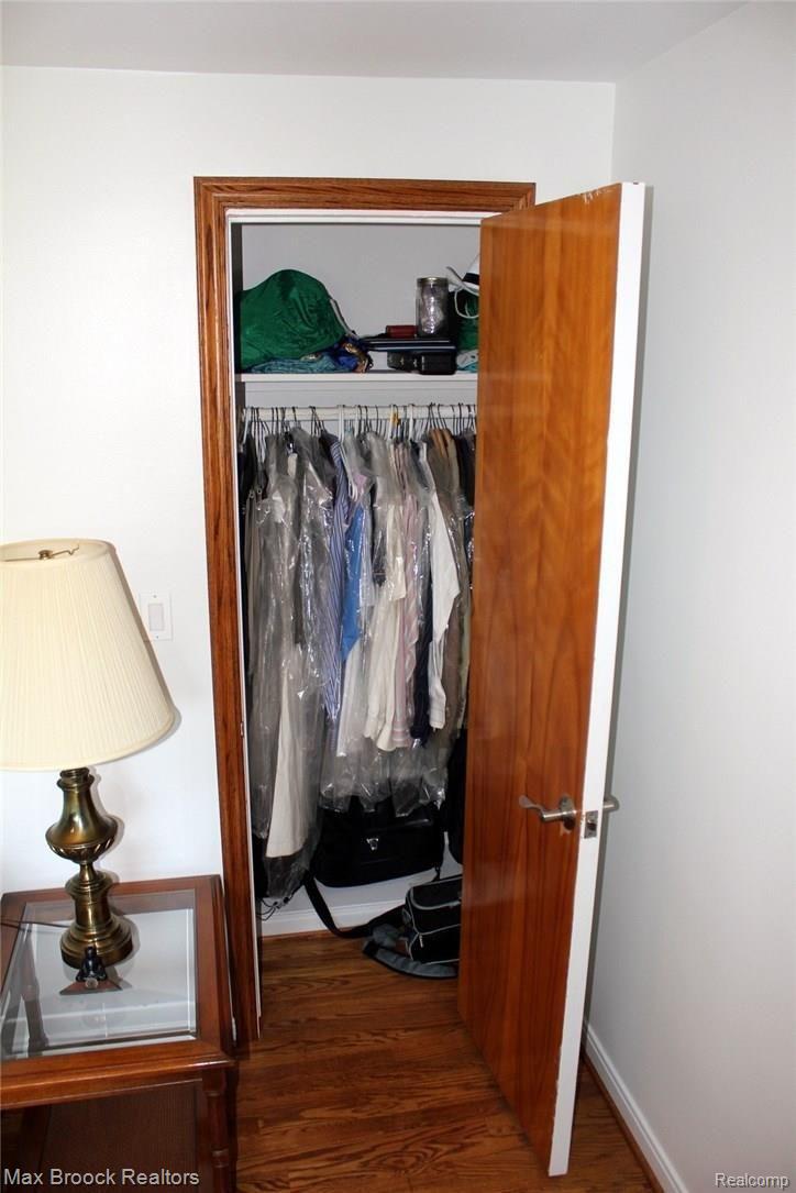 1051 North Adams Road, Unit 22 Birmingham, MI 48009 - Photo 14 of 30 2nd master closet