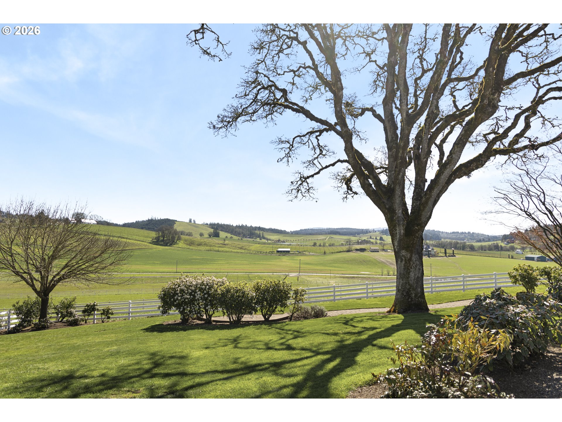 17795 Northeast Laughlin Road Yamhill, OR 97148 - Photo 27 of 48 a view of an ocean from a mountain