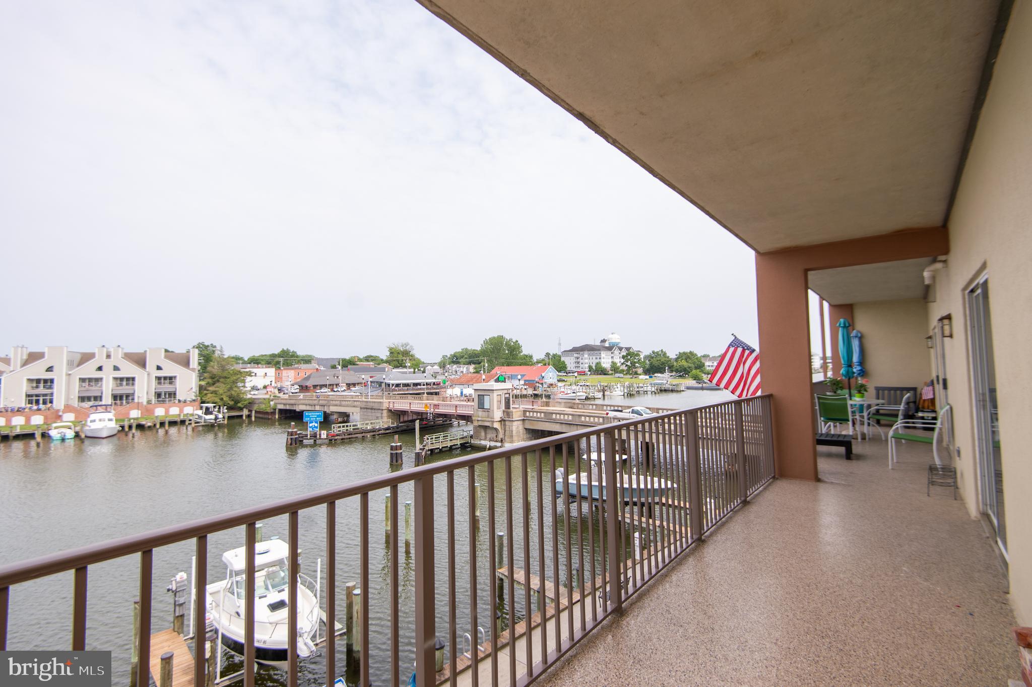 304 Academy Street, Unit 202 Cambridge, MD 21613 - Photo 4 of 40