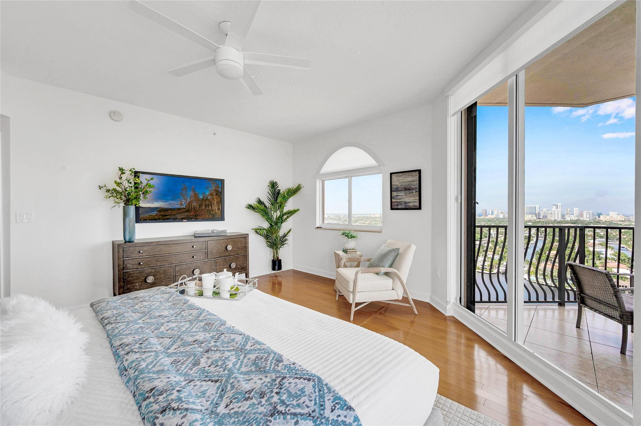 100 South Birch Road, Unit 2505 Fort Lauderdale, FL 33316 - Photo 27 of 58 Photo 27