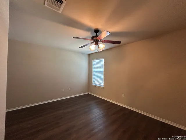 $1,345 | 1137 Brown Rock Drive, New Braunfels, TX 78130