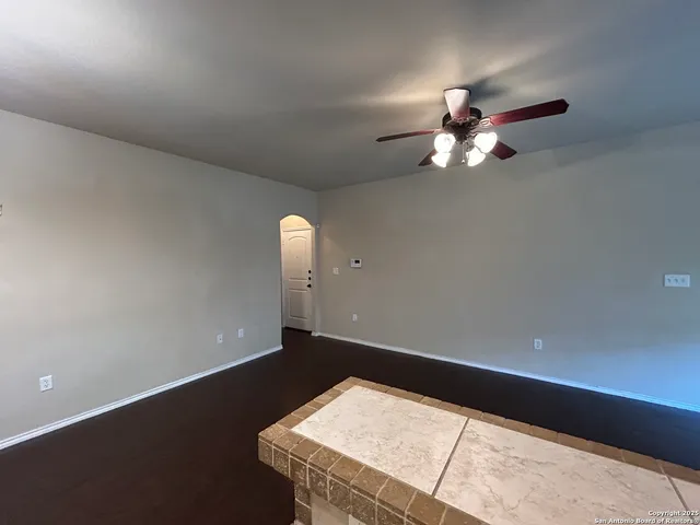 $1,345 | 1137 Brown Rock Drive, New Braunfels, TX 78130