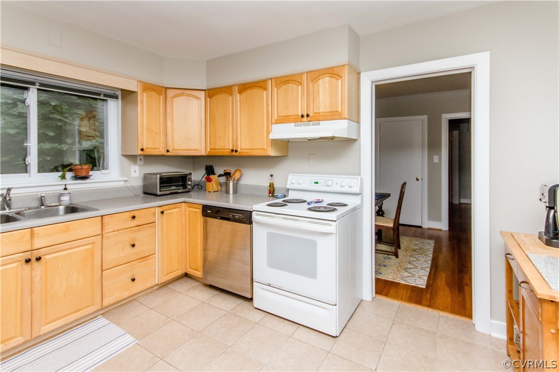 3829 Hickory Road Richmond, VA 23235 - Photo 21 of 35 Gallery Image 21
