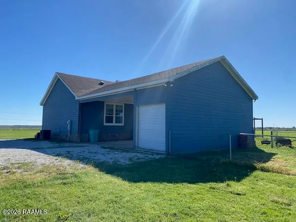$325,000 | 3688 Old Basile Highway, Basile, LA 70515