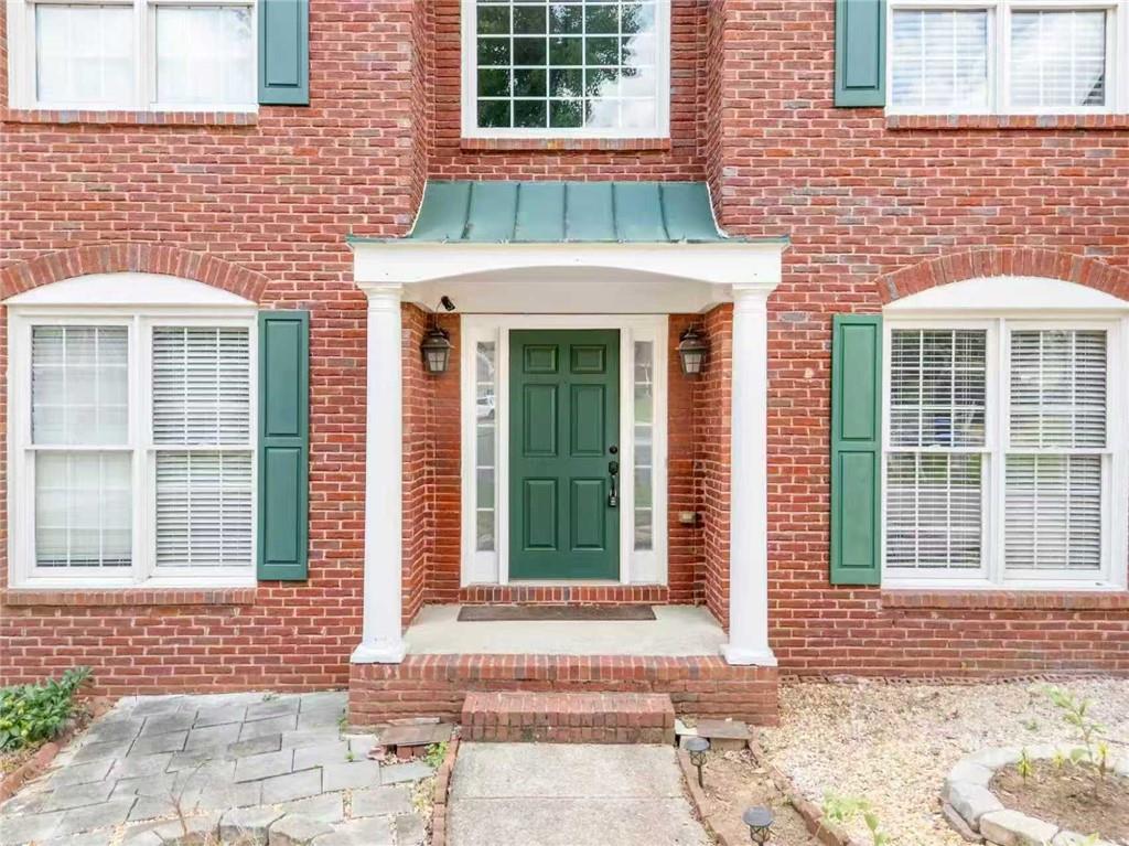 1832 Shores Ridge Court Suwanee, GA 30024 - Photo 3 of 59