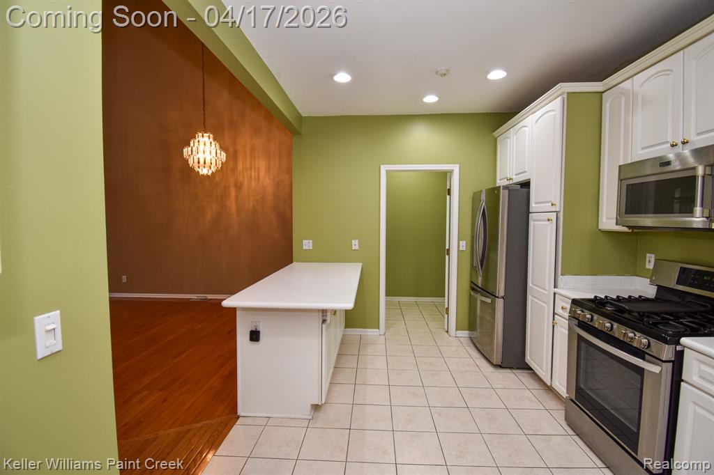 41687 Glade Road Canton, MI 48187 - Photo 10 of 54