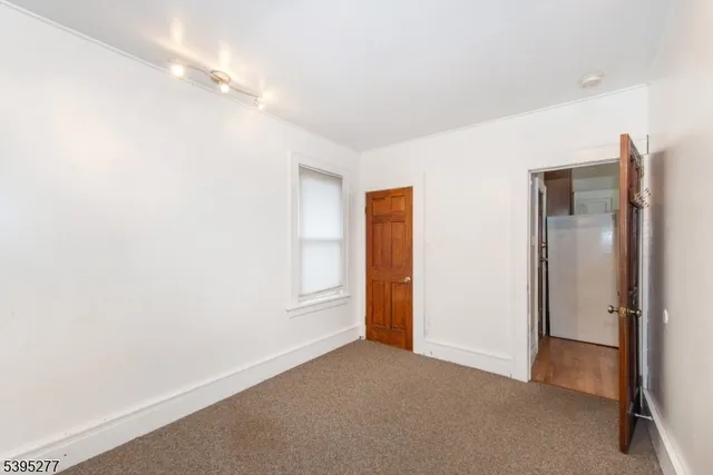 $2,000 | 16 Willet Street, Bloomfield, NJ 07003