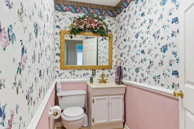 $355,000 | 13600 Reservoir Road East, Moss Point, MS 39562