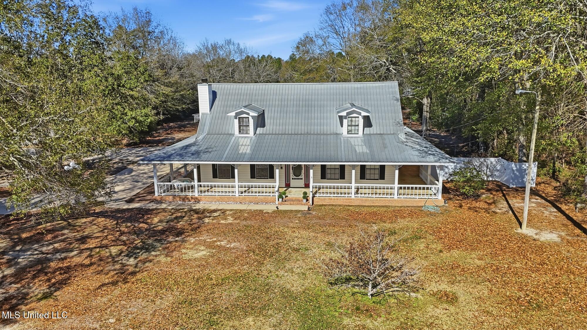 13600 Reservoir Road East Moss Point, MS 39562 - Photo 26 of 41 38_dji_20250725191005_0135_d