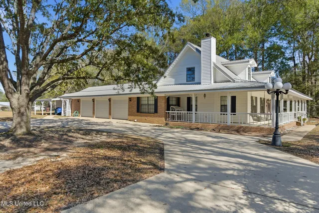 $355,000 | 13600 Reservoir Road East, Moss Point, MS 39562