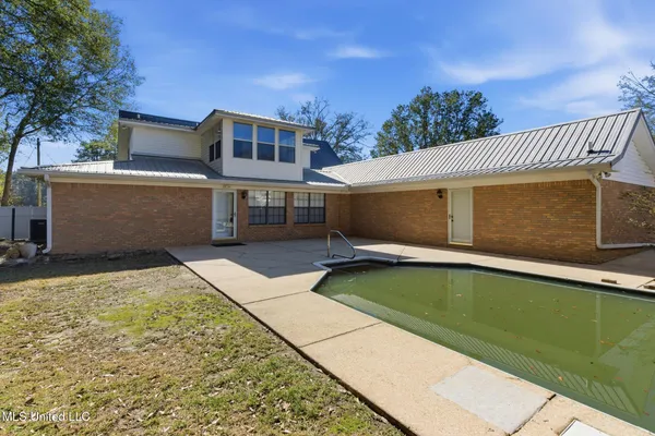 $355,000 | 13600 Reservoir Road East, Moss Point, MS 39562