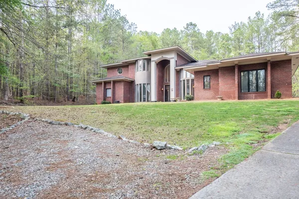 $535,500 | 17 Northwest Biggers Road, Columbus, GA 31904