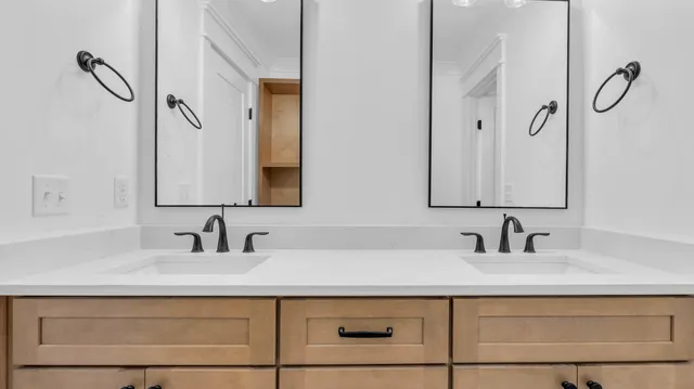 $674,000 | 2740 Mowbray Pike, Soddy Daisy, TN 37379