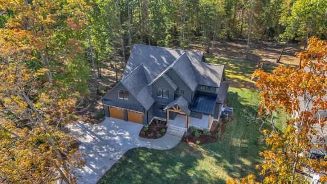 $674,000 | 2740 Mowbray Pike, Soddy Daisy, TN 37379