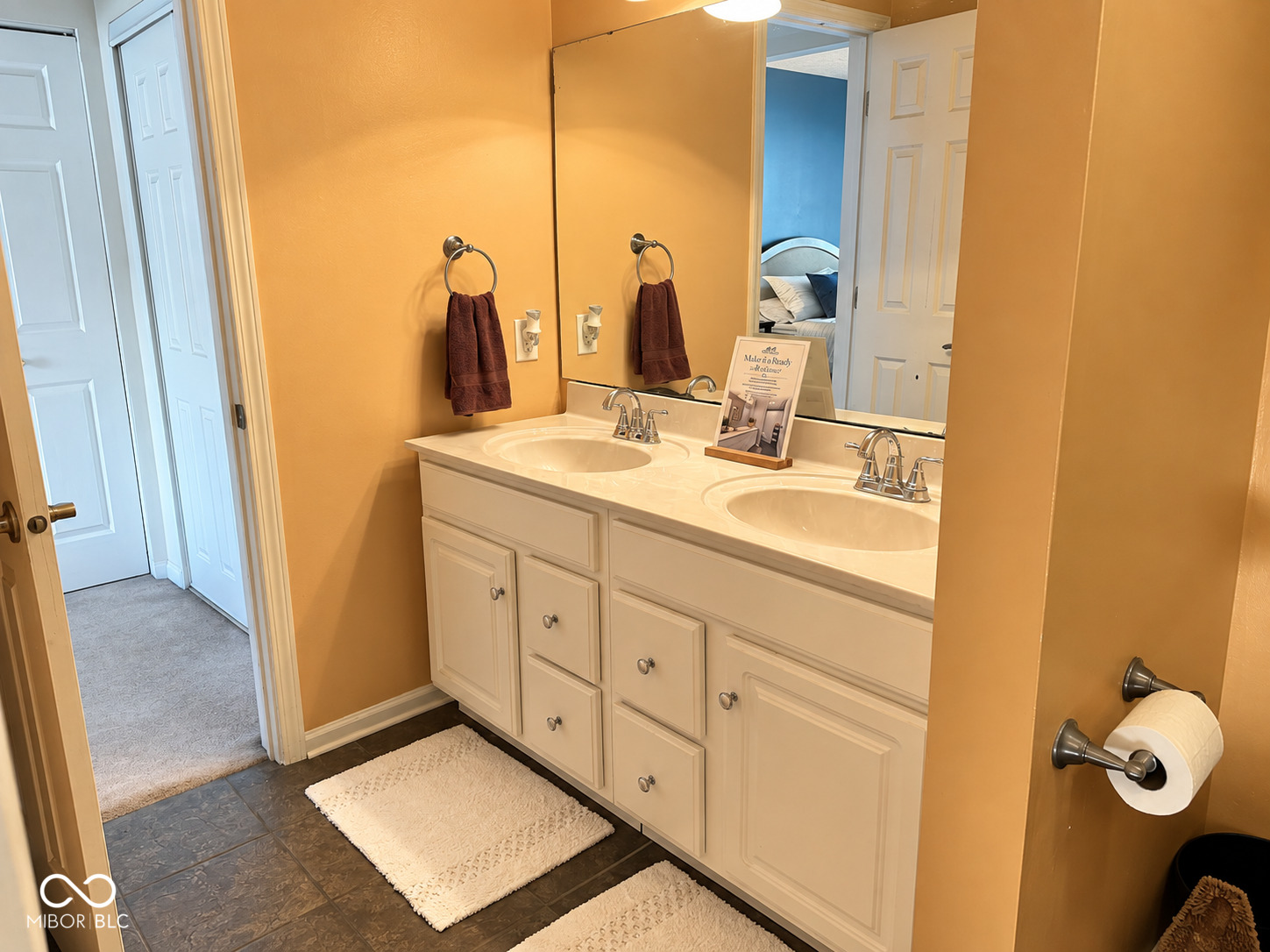 7907 Hunters Path Indianapolis, IN 46214 - Photo 16 of 20 Gallery Image 16