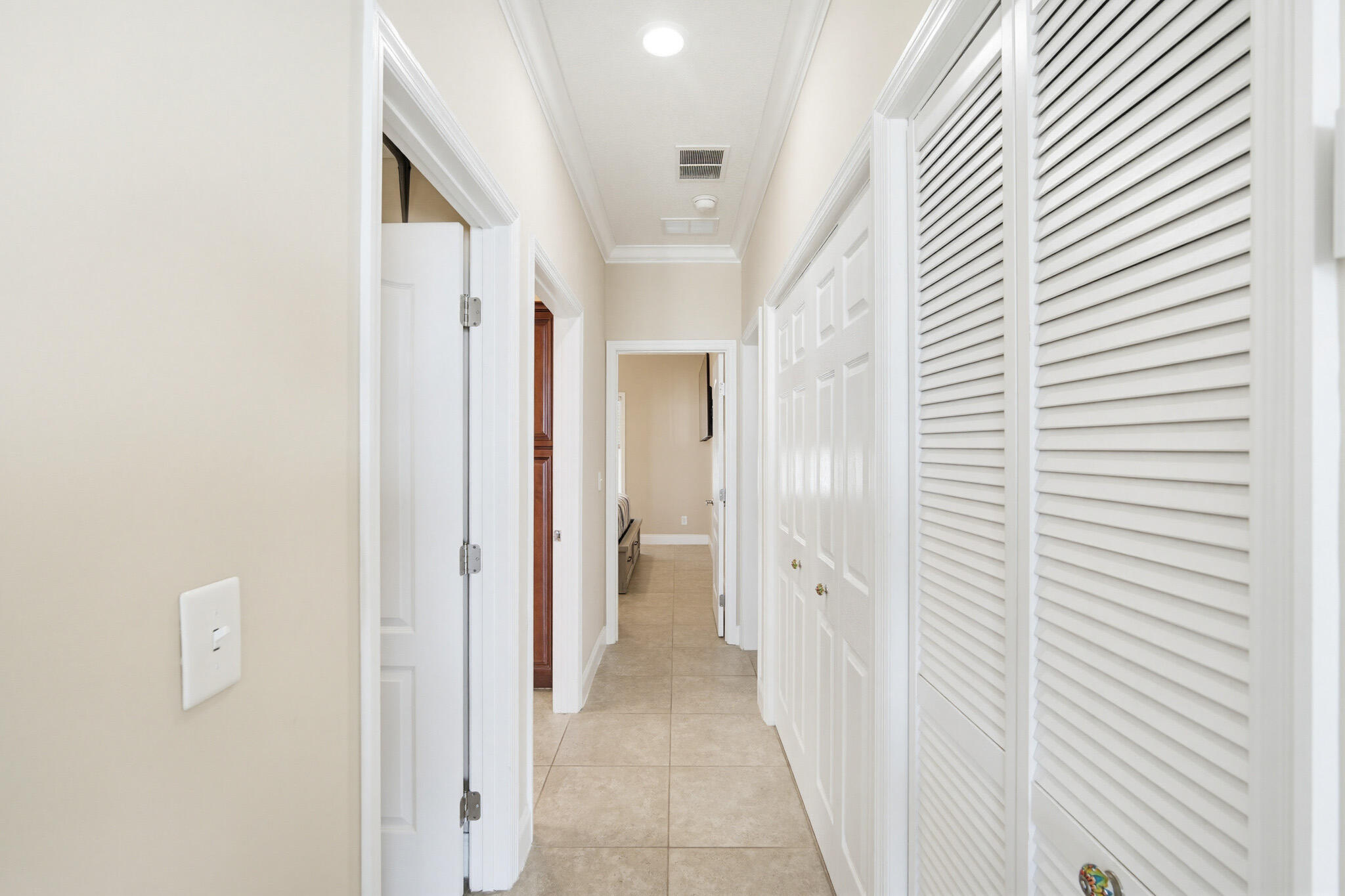183 Star Lane Key West, FL 33040 - Photo 31 of 70 a view of a hallway with a white door