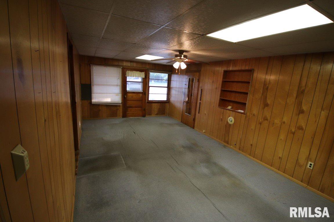 1901 Sheridan Road Pekin, IL 61554 - Photo 15 of 26 Gallery Image 15