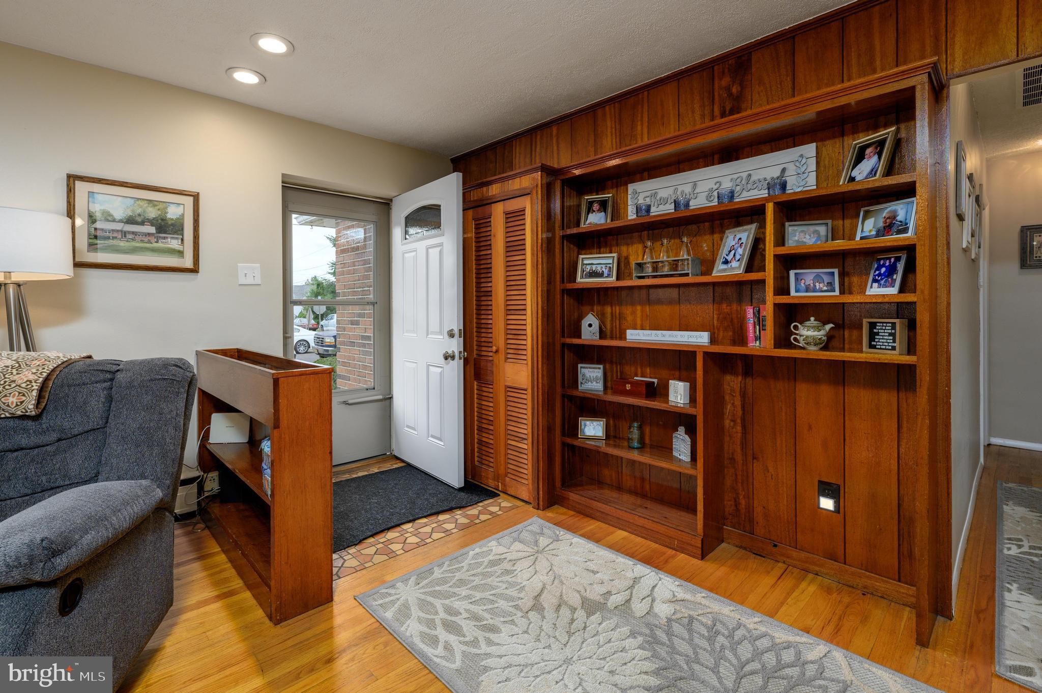 300 Grant Street Riverside, NJ 08075 - Photo 2 of 35 Built-In Shelving with Ceramic Tile Entry into LR