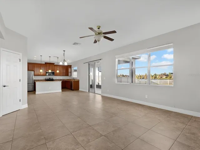 $2,675 | 2274 Geneva Drive, Lakeland, FL 33805