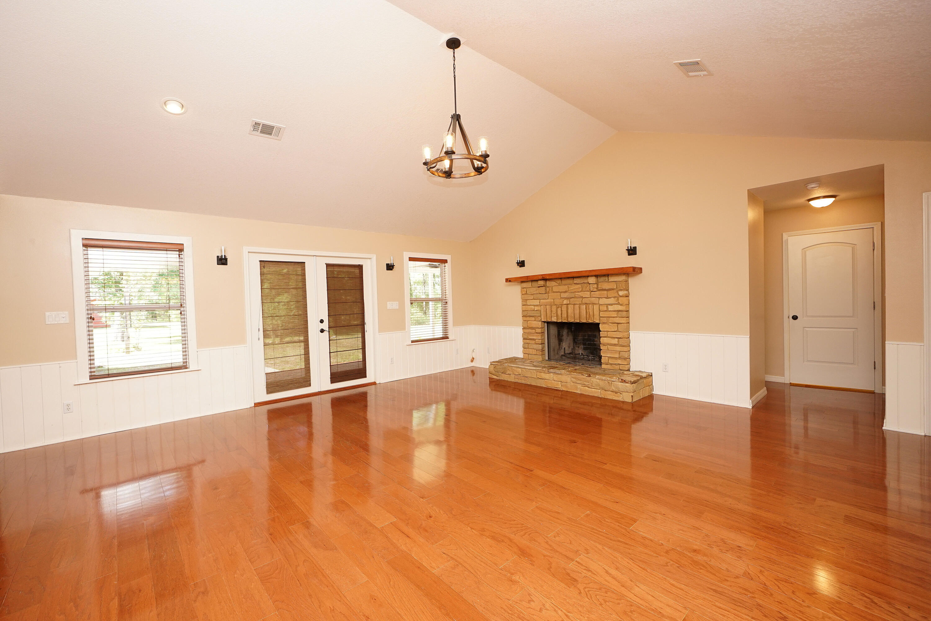 1116 Country Living Road Baker, FL 32531 - Photo 21 of 59 1116CountryLivLiving4
