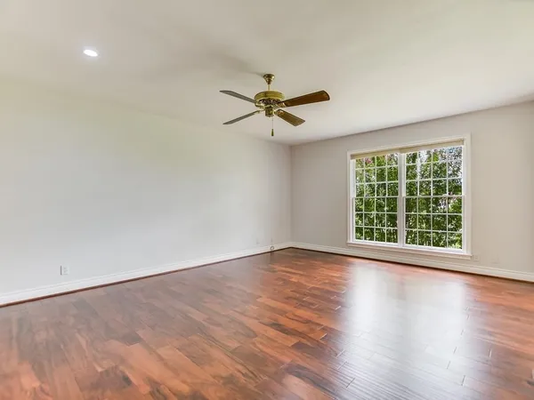 $899,000 | 1200 Hi Circle South, Horseshoe Bay, TX 78657