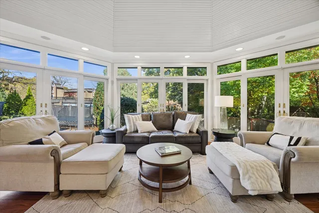 $1,499,000 | 245 Meadowbrook Lane, Hinsdale, IL 60521