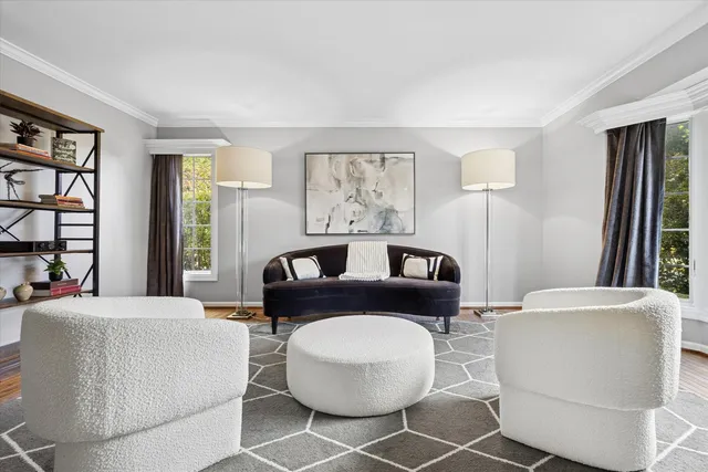 $1,499,000 | 245 Meadowbrook Lane, Hinsdale, IL 60521