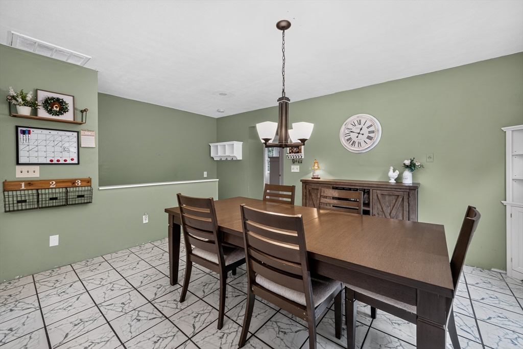 165 Pepperell Road Groton, MA 01450 - Photo 5 of 30 Gallery Image 5