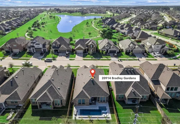 $425,000 | 20914 Bradley Gardens Drive, Spring, TX 77379