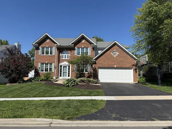 $3,900 | 575 Capital Lane, Gurnee, IL 60031