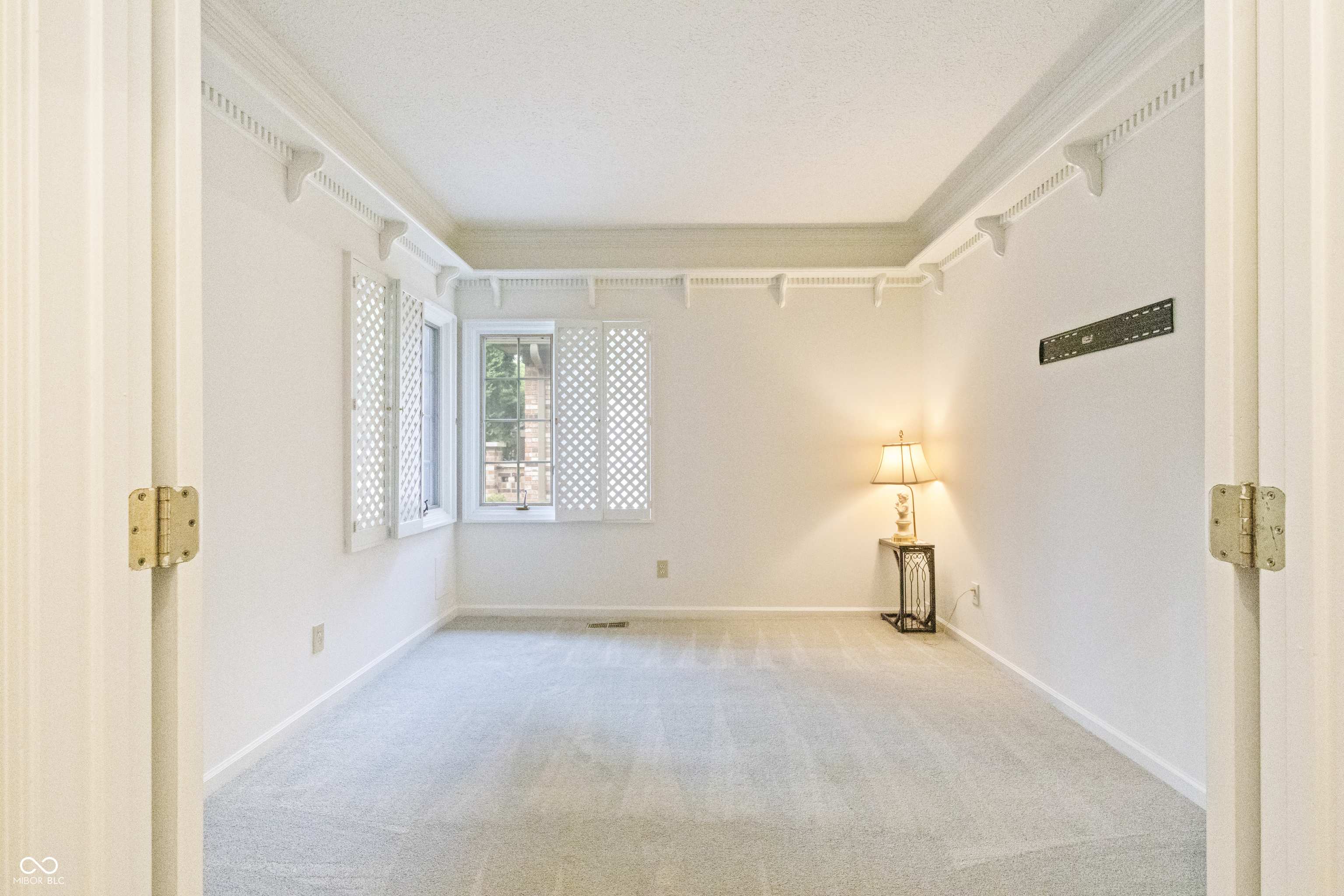 5409 Greenwillow Road Indianapolis, IN 46226 - Photo 28 of 47