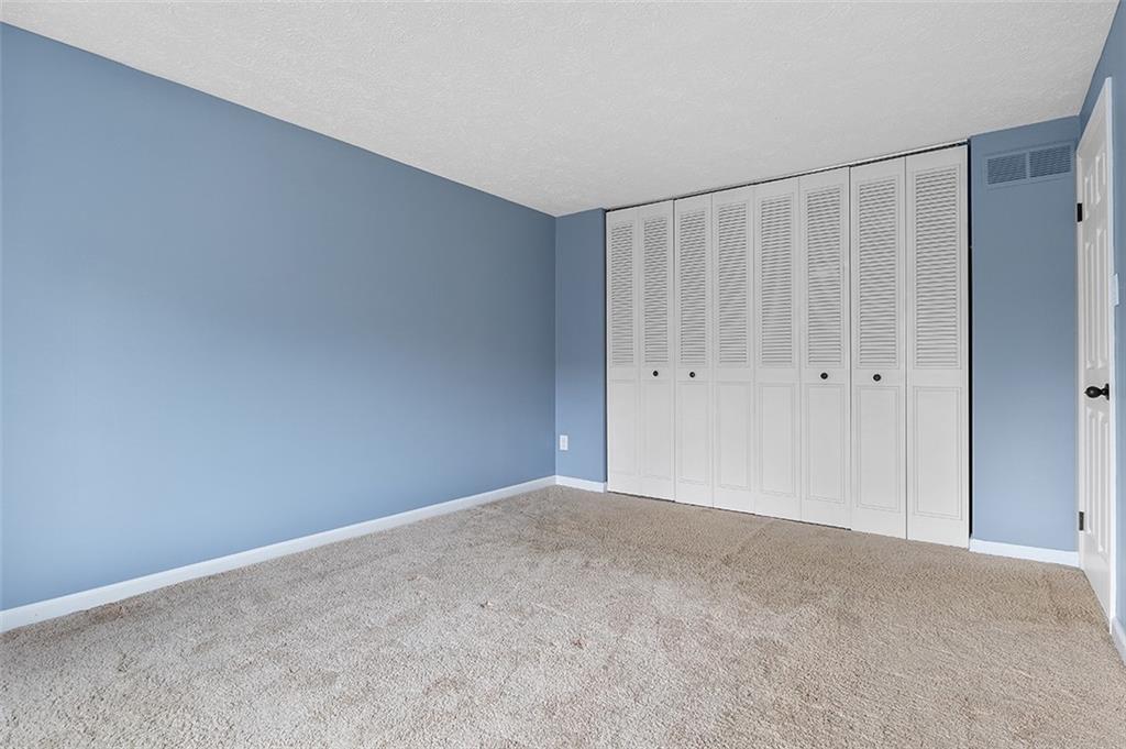 535 Hunters Path Road Bridgeville, PA 15017 - Photo 12 of 25 Gallery Image 12