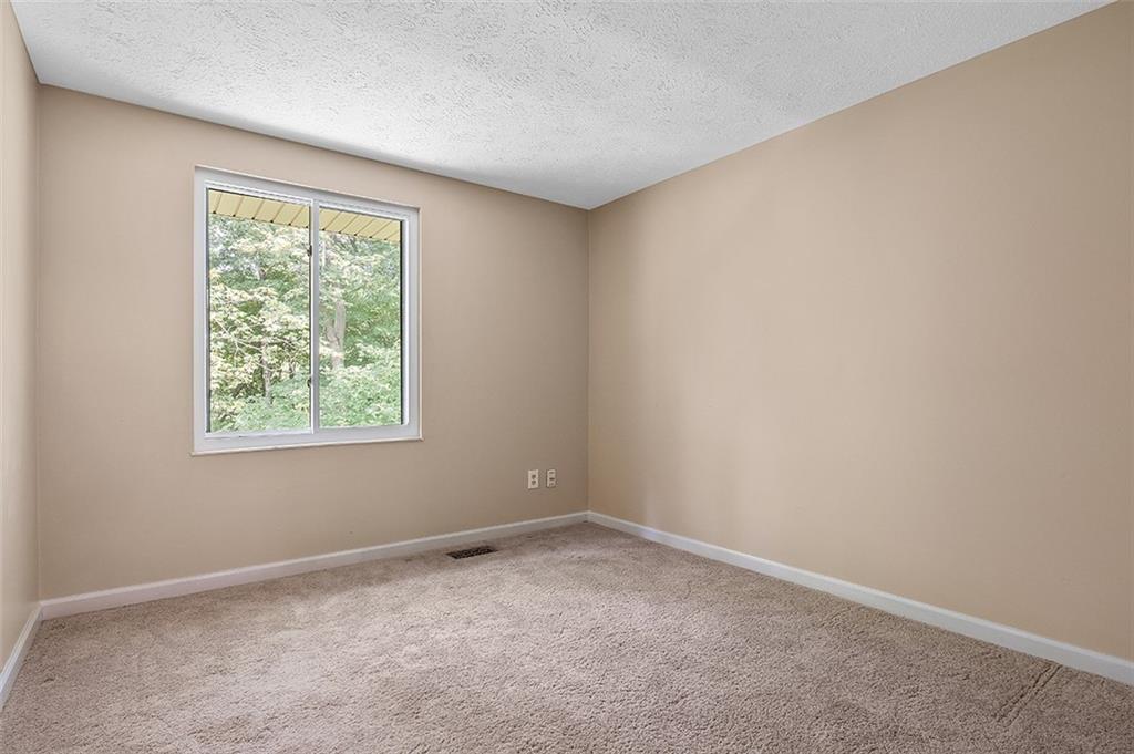 535 Hunters Path Road Bridgeville, PA 15017 - Photo 14 of 25 Gallery Image 14