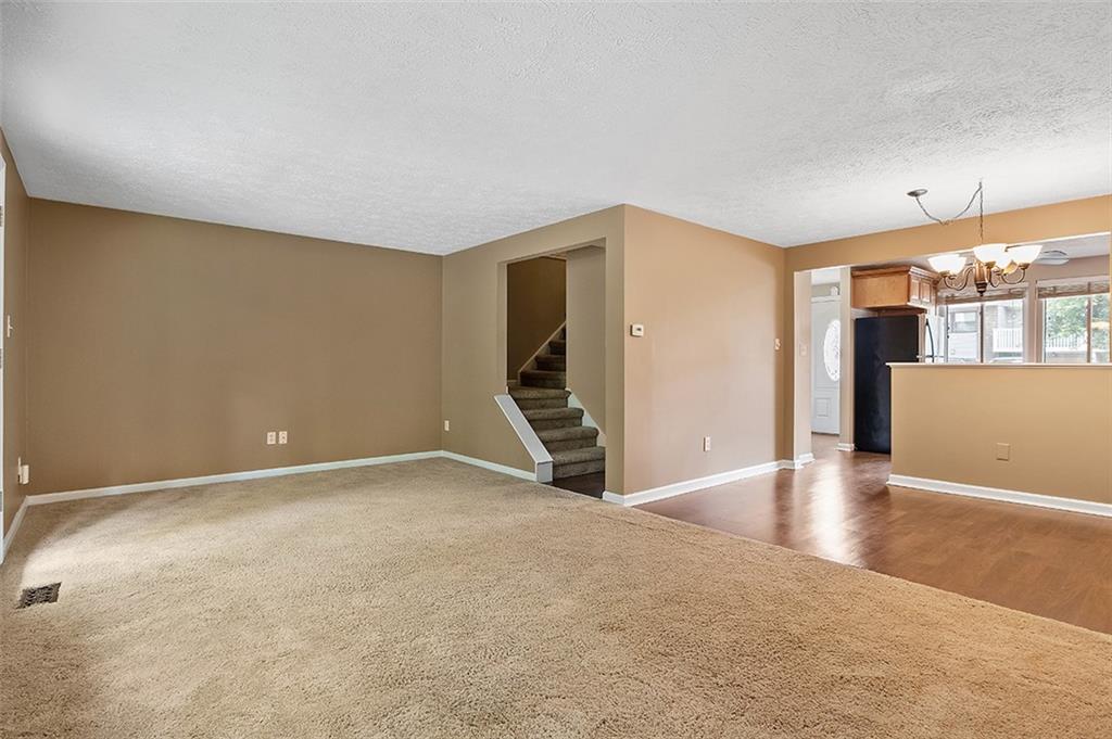 535 Hunters Path Road Bridgeville, PA 15017 - Photo 9 of 25 Gallery Image 9