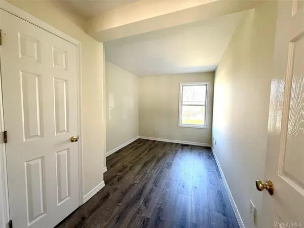 $2,600 | 176 Myrtle Avenue, Unit A, Mahopac, NY 10541