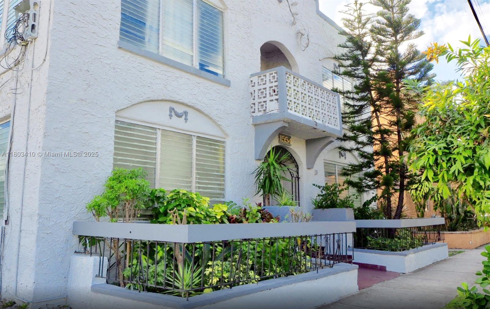 1554 Southwest 5th St  