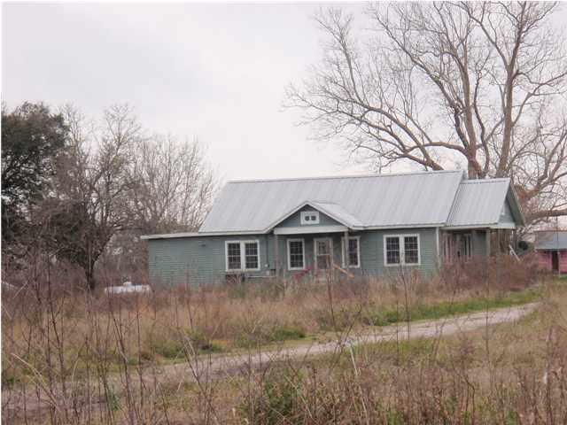 7309 Plum Road Erath, LA 70533 - Photo 1 of 11 Primary Photo